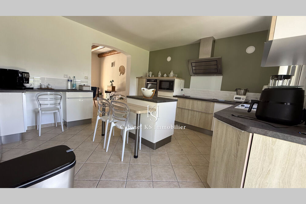à vendre  Maison Brue-Auriac (83119)