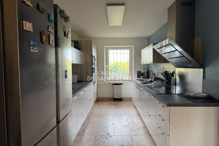  Maison  vendre 8 pices 160 m