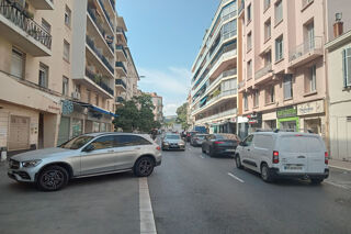  Parking / Garage  vendre 13 m