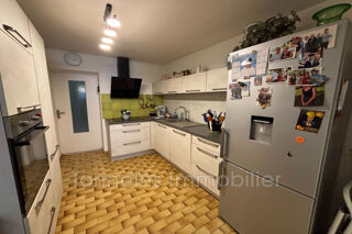  Maison  vendre 5 pices 