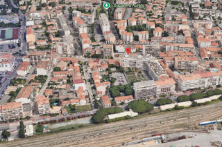  Parking / Garage � vendre 12 m�