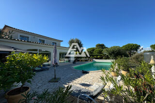  Maison � vendre 6 pi�ces 225 m�