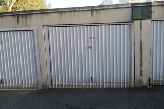  Parking / Garage  vendre 13 m