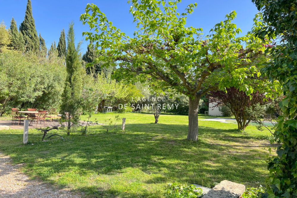 à vendre  Maison Saint-Rémy-de-Provence (13210)