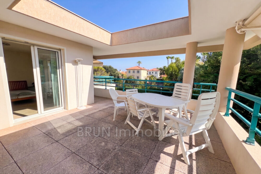 Vente Appartement vente dernier étage 3 Pièce(s) Antibes