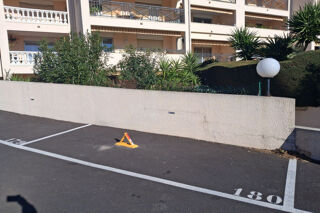  Parking / Garage � vendre 12 m�