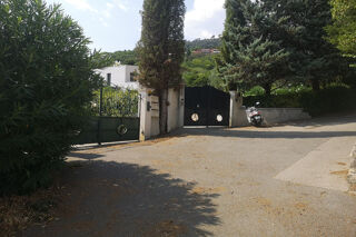  Parking / Garage à vendre 13 m²