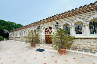  Maison  vendre 14 pices 650 m