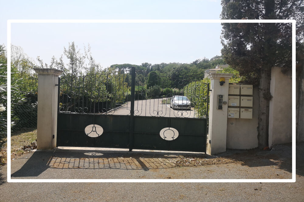 Vente Parking/Garage PARKING EXTERIEUR 12,5 M² : GRASSE Grasse