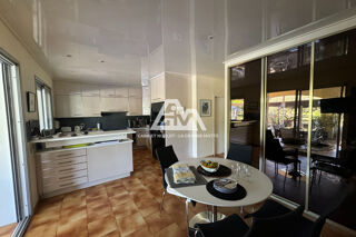  Maison à vendre 6 pièces 245 m²