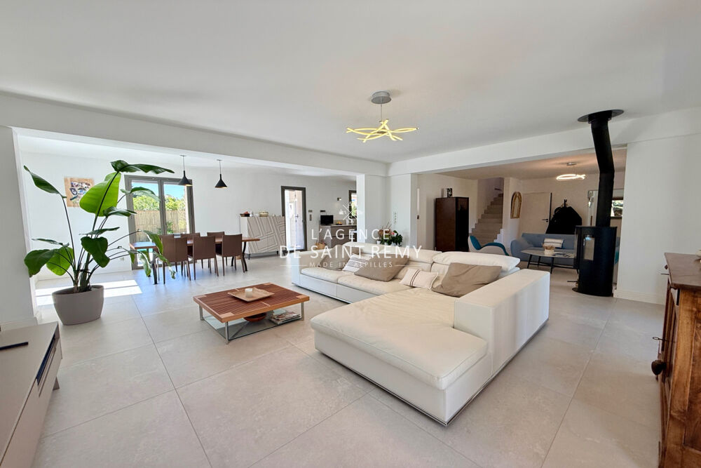 Superbe maison contemporaine au coeur de Maussane-les-Alpilles