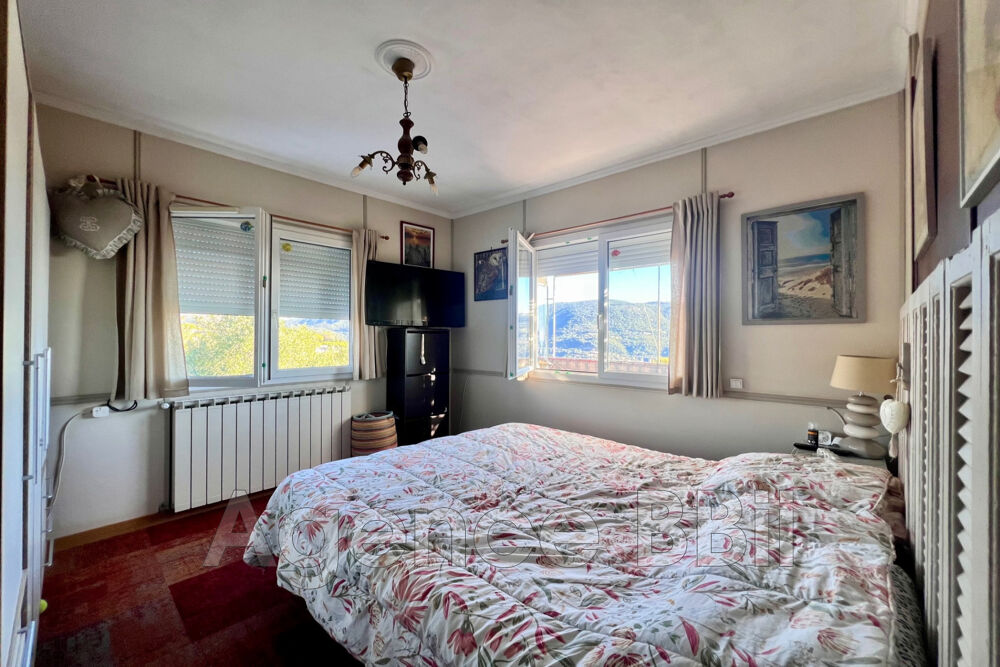  vendre  Maison Saint-Andr-de-la-Roche (06730)