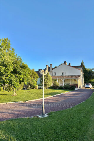  Maison � vendre 8 pi�ces 240 m�