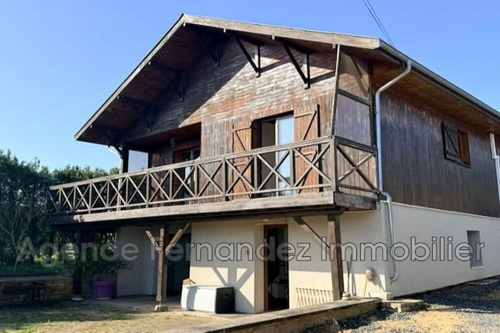Maison en bon état, 120 m2 habitables. Belle vue.