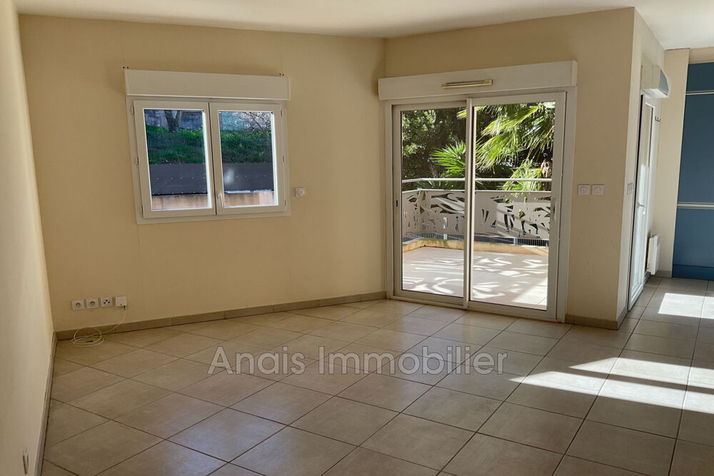 Location Appartement location appartement 3 Pièce(s) Cogolin