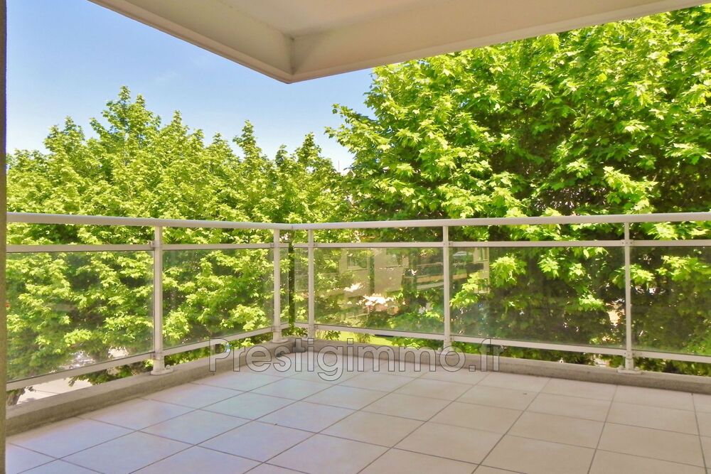 Appartement 2 pièces 46 m² · à Mandelieu-la-Napoule · 46 m² · 245 000 €