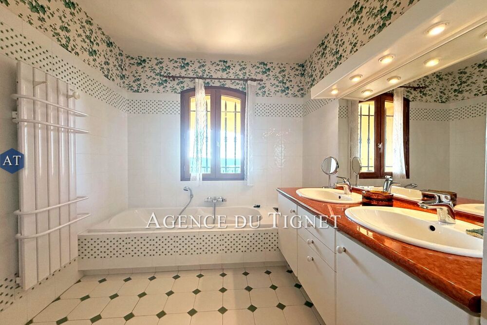 � vendre  Maison Le Tignet (06530)