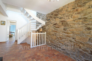  Maison � vendre 7 pi�ces 210 m�