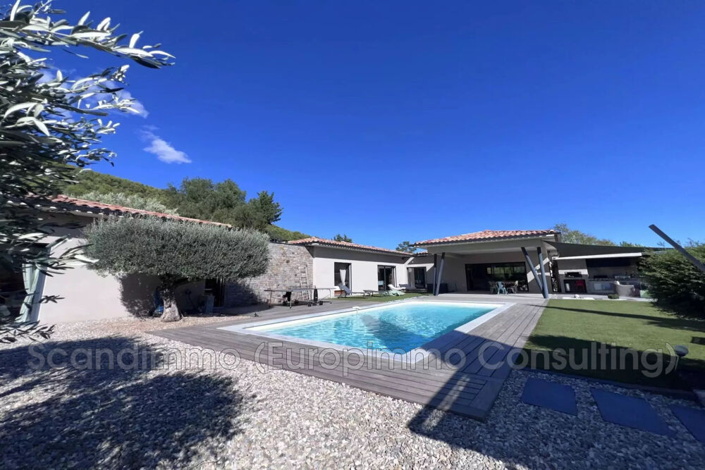 � vendre  Maison Solli�s-Toucas (83210)