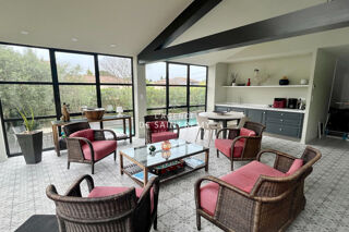 Maison à vendre 6 pièces 301 m²