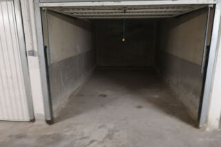  Parking / Garage à vendre 13 m²