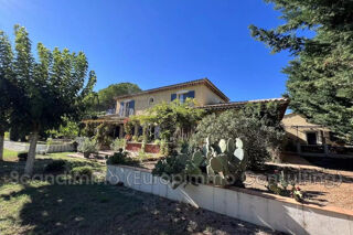  Maison � vendre 6 pi�ces 213 m�