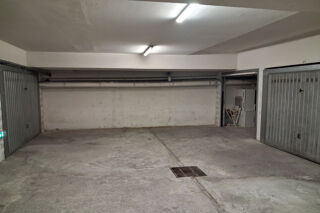  Parking / Garage à vendre 12 m²