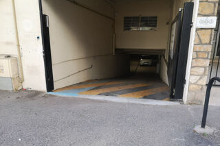  Parking / Garage  vendre 14 m