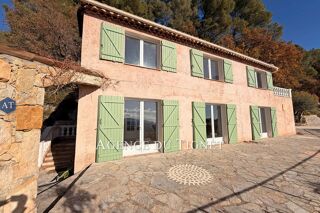  Maison � vendre 6 pi�ces 217 m�