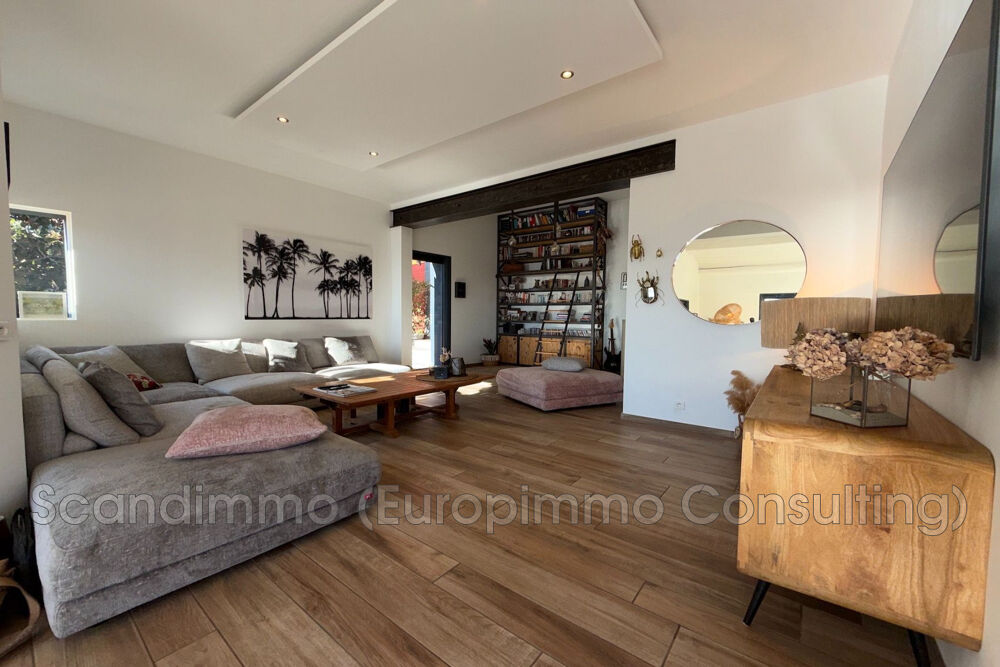 � vendre  Maison Carqueiranne (83320)