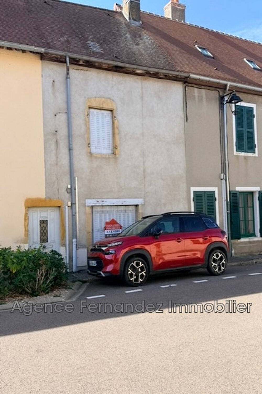 Vente Maison Maison de village à rénover. Semur-en-brionnais