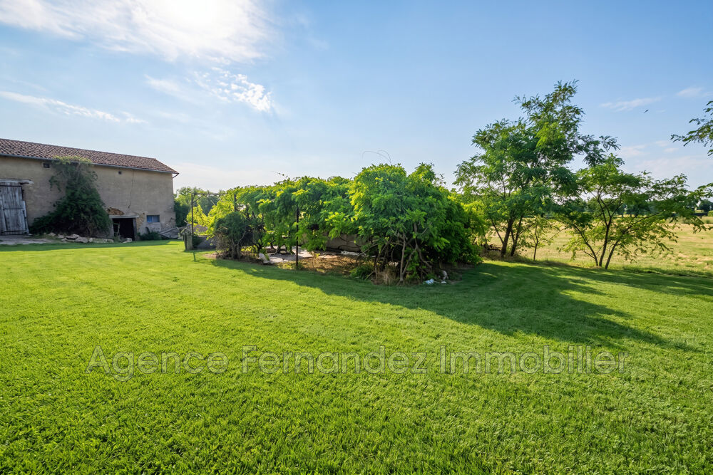 Vente Maison Ancien corps de ferme et dépendances.5 ha attenants. Céron