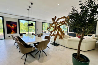  Maison  louer 11 pices 430 m