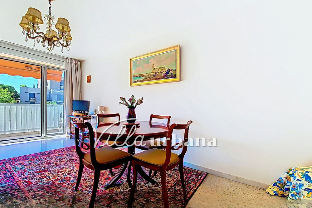 Vente Appartement EXCLUSIVITÉ - JUAN-LES-PINS : Le bord de mer à deux pas et un Juan-les-pins