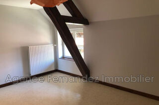  Appartement à louer 3 pièces 71 m²