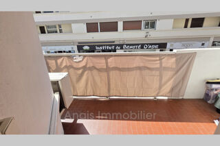 Vente Appartement Deux pièces en hyper centre à Sainte Maxime. Sainte-maxime