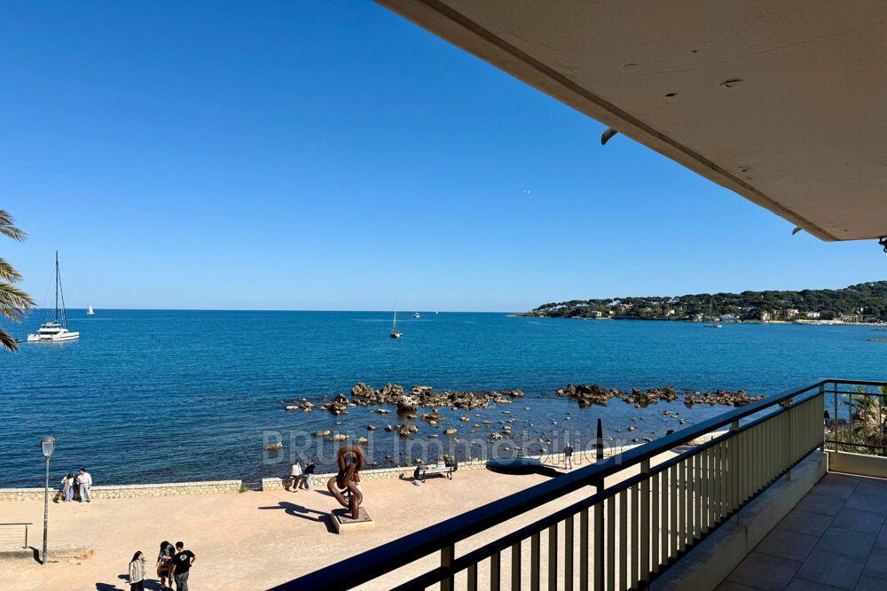 � vendre  Appartement Antibes (06600)