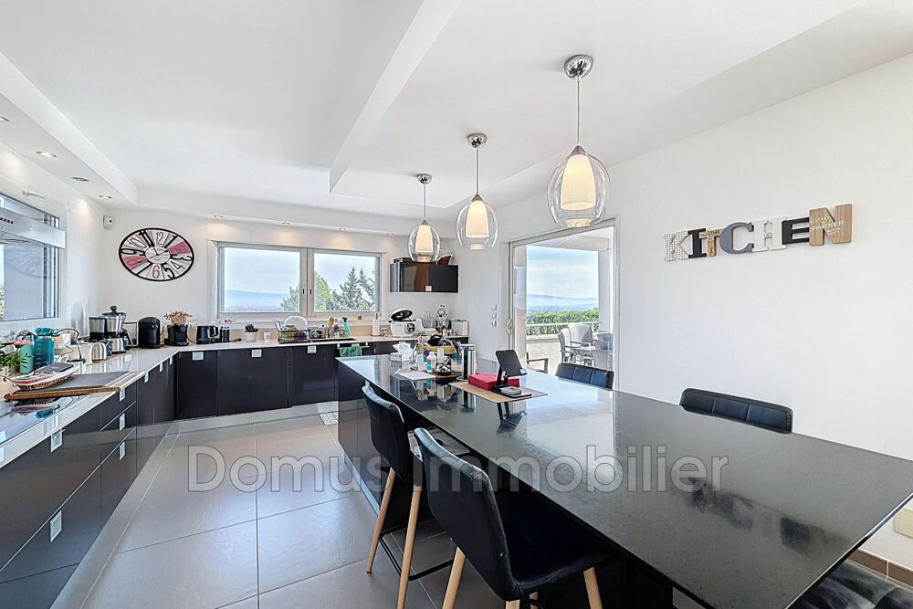  vendre  Maison Saint-Saturnin-ls-Avignon (84450)