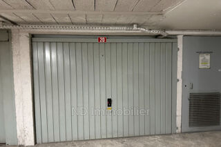  Parking / Garage à vendre  Cannes