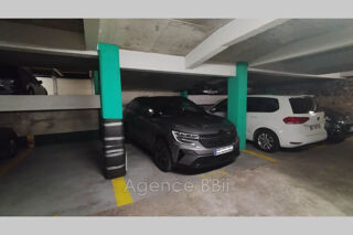  Parking / Garage  vendre 13 m