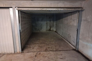  Parking / Garage à vendre 13 m²