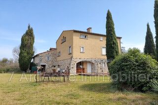  Maison � vendre 13 pi�ces 398 m�