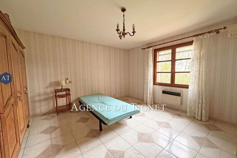 � vendre  Maison Peymeinade (06530)