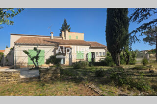  Maison à louer 6 pièces 131 m²