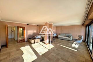  Appartement  vendre 2 pices 68 m