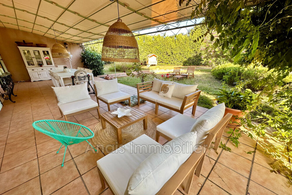 Charmante villa provençale à Gassin - 4 chambres - piscine.