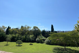  Maison � vendre 8 pi�ces 315 m�