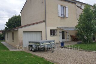  Maison à louer 4 pièces 102 m²