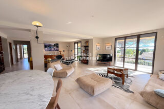  Maison à vendre 9 pièces 302 m²