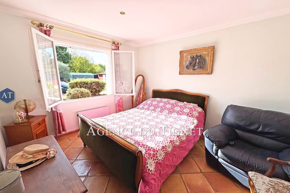 � vendre  Maison Saint-C�zaire-sur-Siagne (06530)